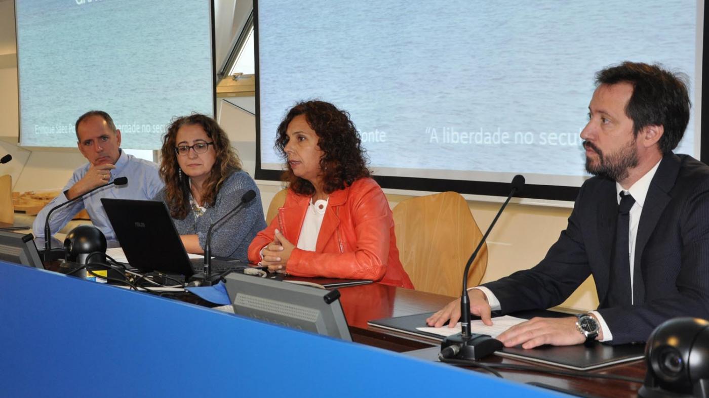 Xavier Labandeira, Pilar Piñeiro, María Consuelo Pérez e Jordi Vich 