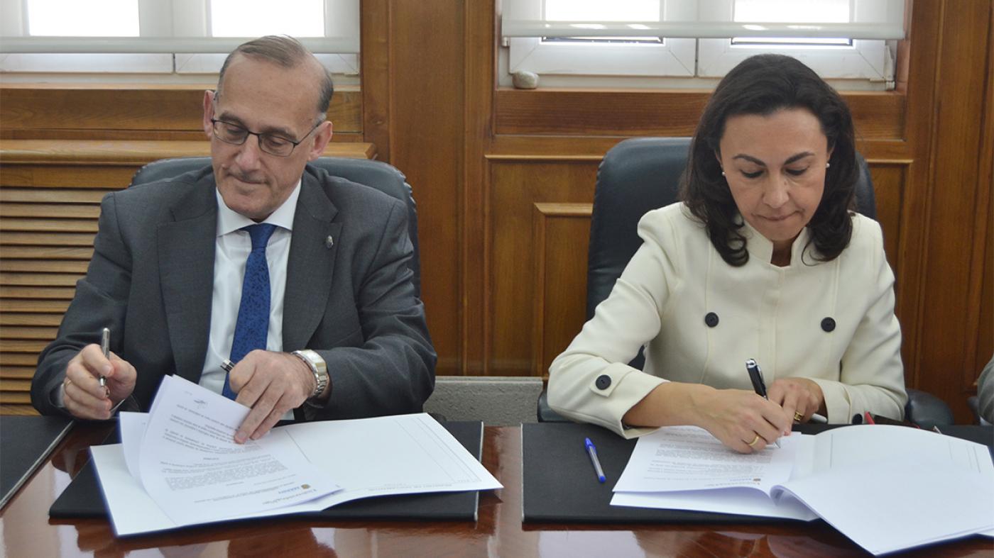 Universidade de Vigo e Concello de Marín asinan un convenio de colaboración para coordinar esforzos 