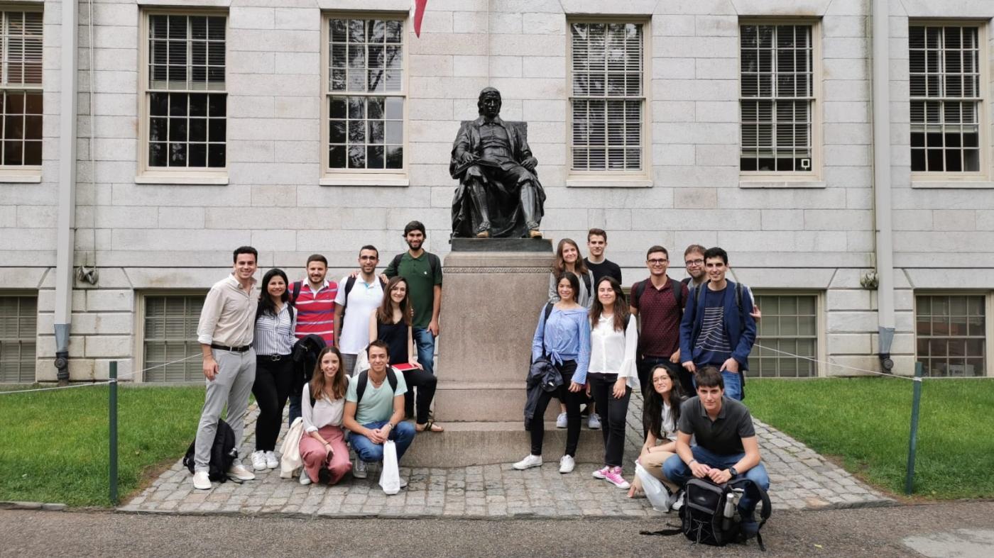 O grupo seleccionado na 6ª edición do programa na Universidade de Harvard 