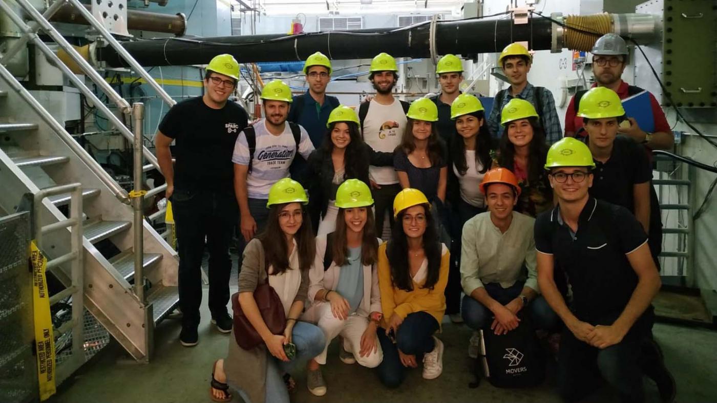 O grupo nun reactor do MIT 