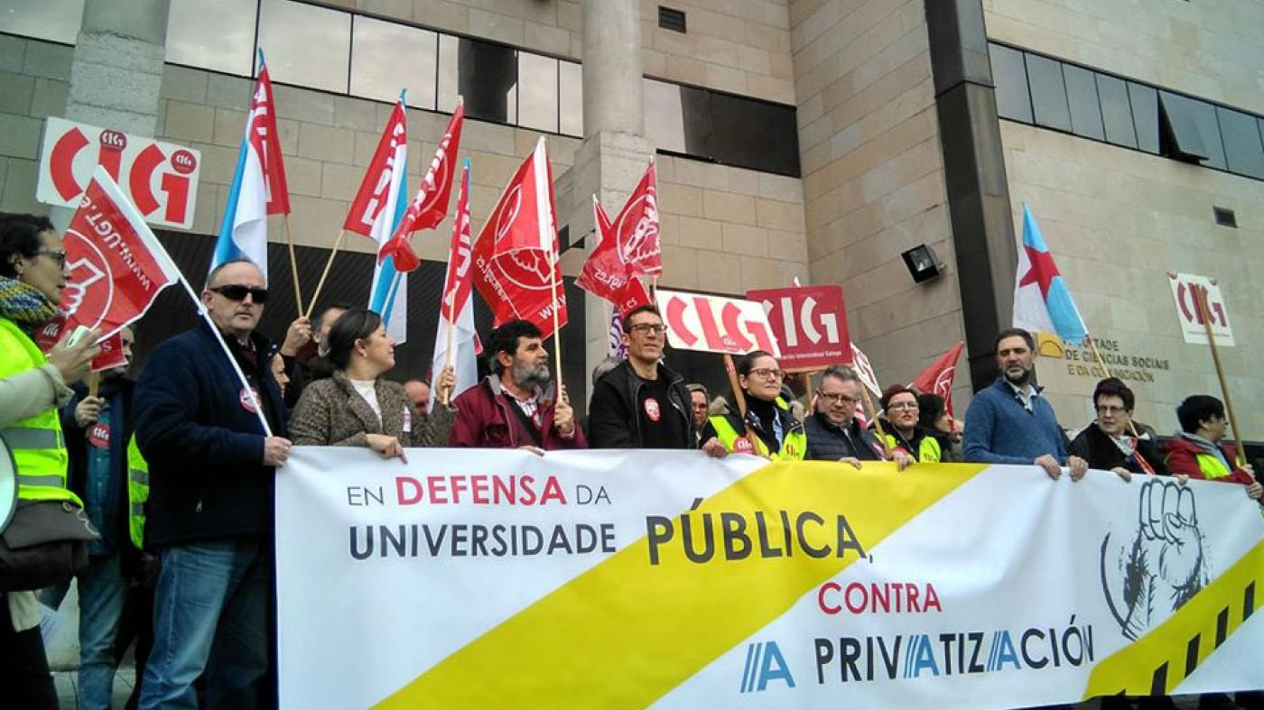 Os campus únense na defensa dunha universidade “pública e galega”