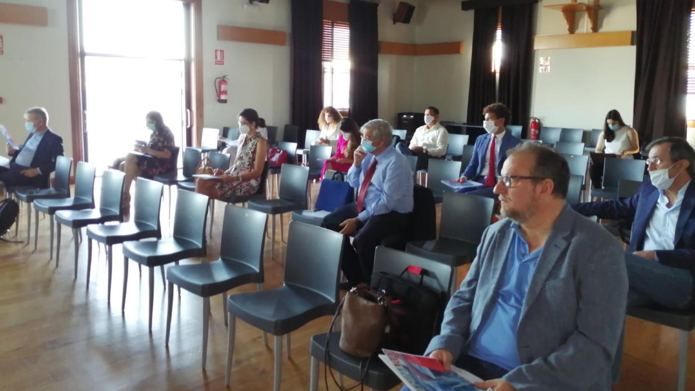 Un seminario multidisciplinar afonda en Vigo nos grandes retos aos que se enfronta o sector marítimo-pesqueiro