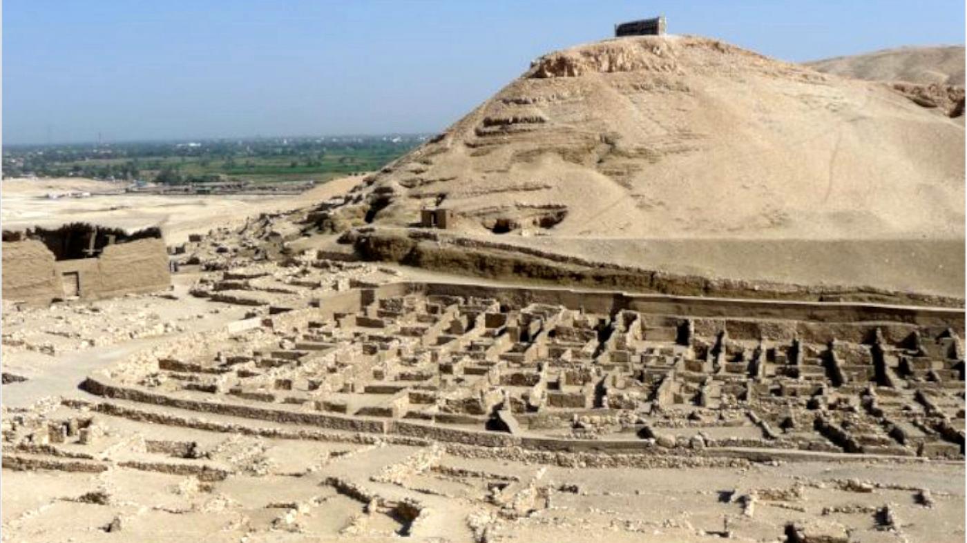 Unha tese demostra a continuidade das prácticas relixiosas persoais durante o período amarniense do antigo Exipto