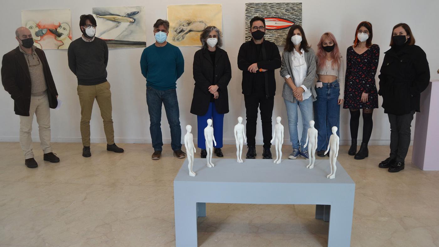 Surrealismo e subxectividade conectan na Sala X a obra de catro egresados de Belas Artes