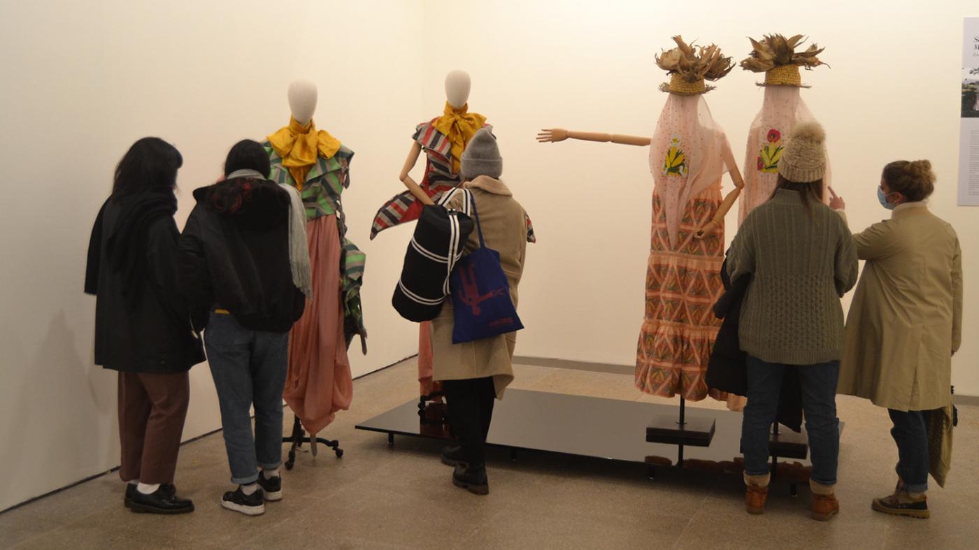 Esdemga reúne no Pazo da Cultura 16 historias narradas a través da moda