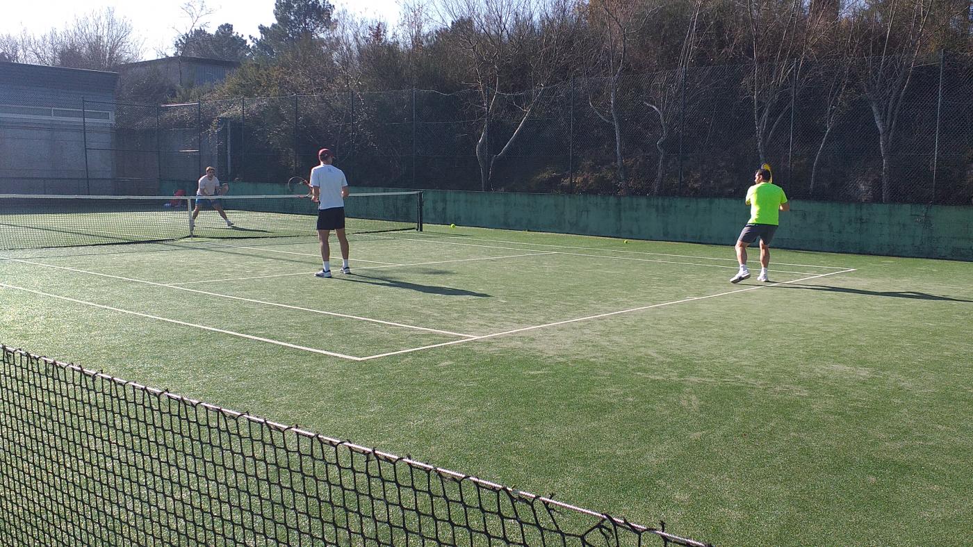 O equipo A de tenis da UVigo, primeiro de grupo no Campionato Galego 
