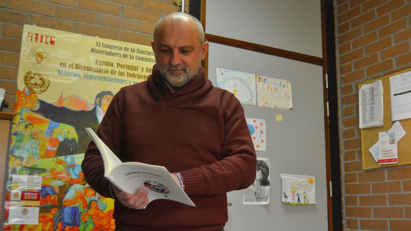 O profesor Alberto Pena participa na elaboración da primeira historia do xornalismo portugués