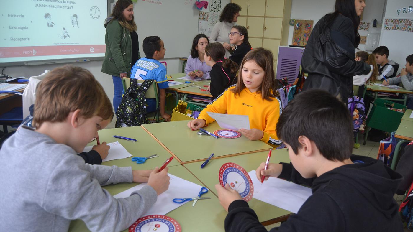Preto de 800 escolares de Vigo e Pontevedra achéganse ás aplicacións das matemáticas na vida cotiá