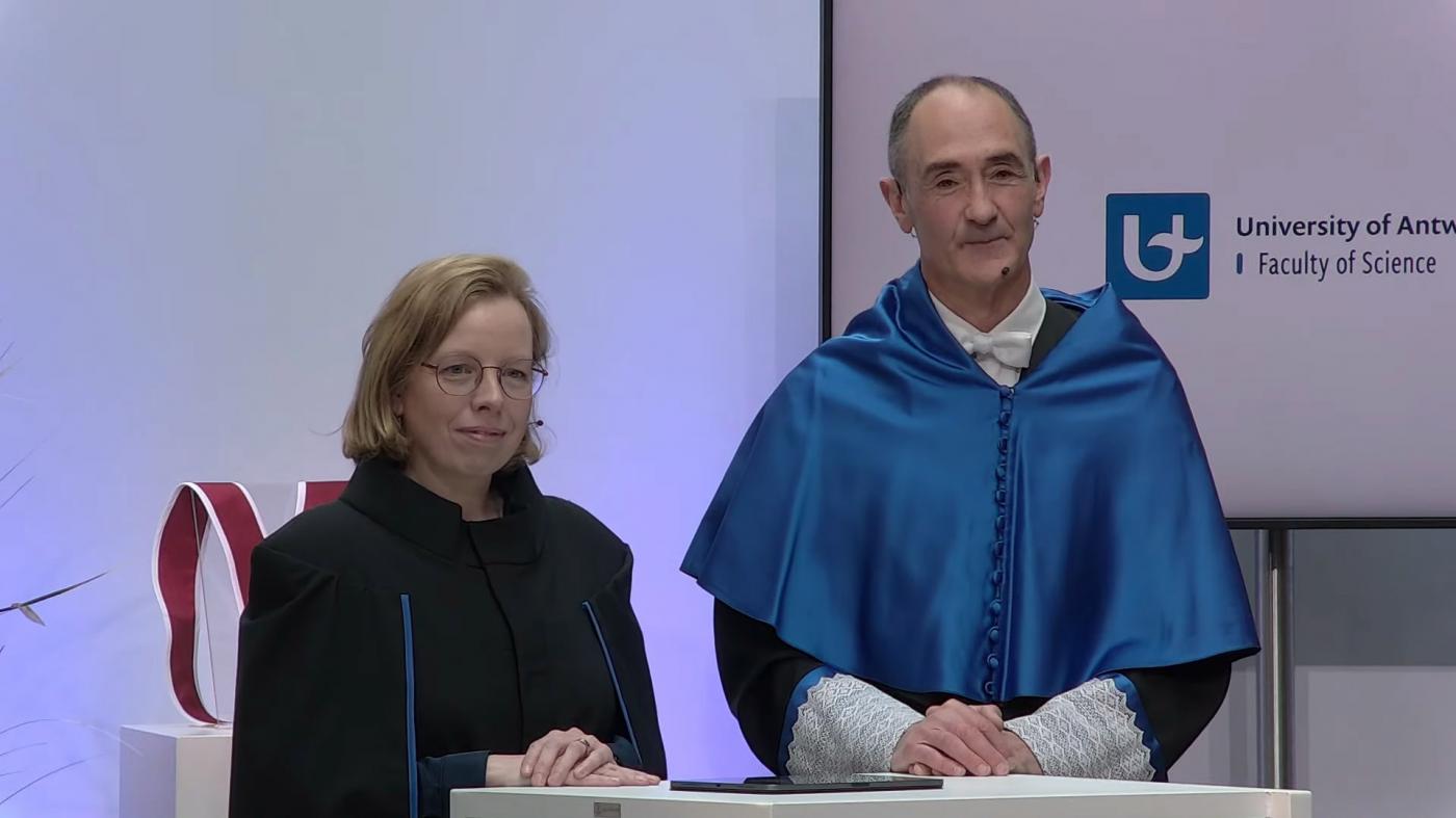 A Universidade de Amberes inviste a Luis Liz-Marzán como doutor honoris causa