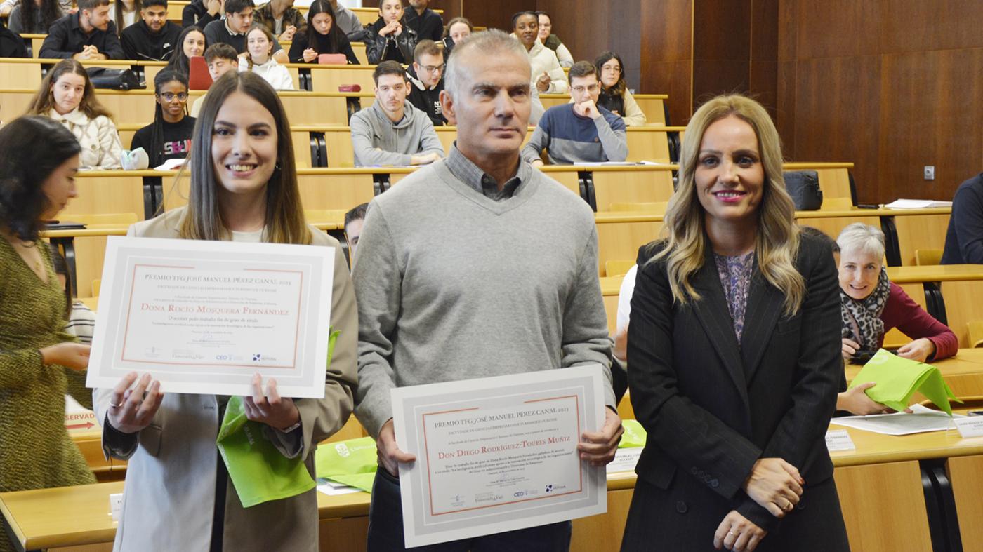 Os Premios José Manuel Pérez Canal 2023 distinguen cinco traballos fin de grao da Facultade de Ciencias Empresariais e Turismo 