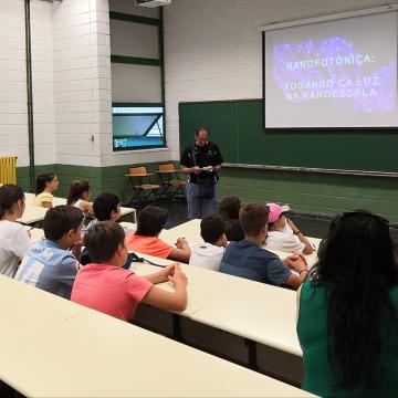 A Rede Galega de Biomateriais fomenta as vocacións científicas abrindo a súa actividade a escolares