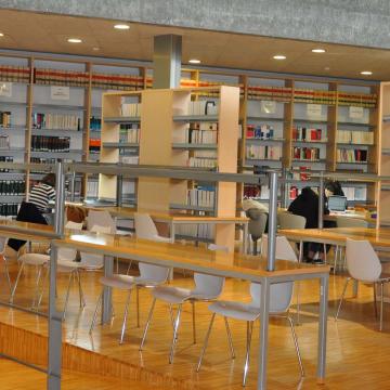 As bibliotecas abren as súas portas á comunidade universitaria cun límite do 30% do aforo máximo permitido 