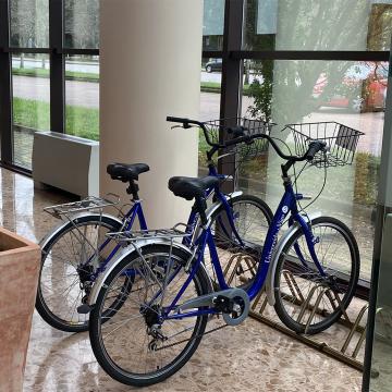 O campus pon en marcha un novo sistema de préstamo de bicicletas