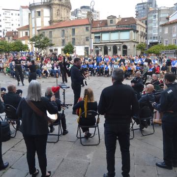 A Aula de Música Tradicional actuará cada luns de xuño nunha praza da cidade