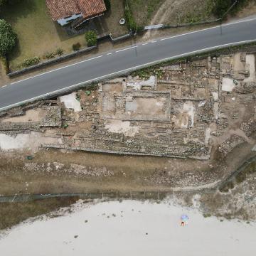 Remata a intervención arqueolóxica deste verán en Adro Vello con novos achados