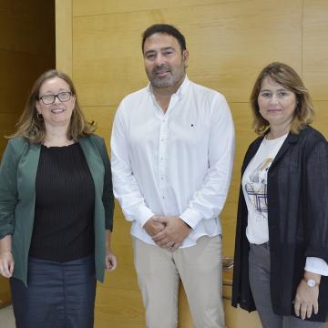 O campus e o Colexio de Economista de Ourense apostan por renovar e reforzar a súa colaboración  
