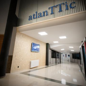 atlanTTic lanza un premio á mellor tese que rende homenaxe aos profesores Manuel Ramos e Fernando Isasi 