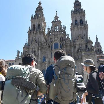 Un estudo aborda como o consumo influíu na configuración urbana comercial de Santiago de Compostela