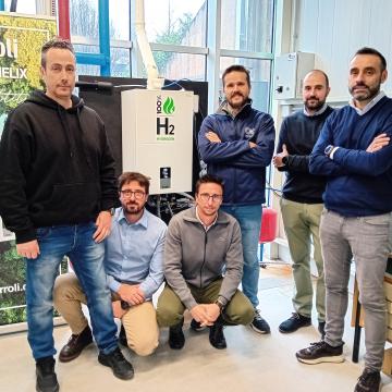 Investigadores do Cintecx testarán a nova caldeira do grupo Ferroli que funciona ao 100% con hidróxeno verde